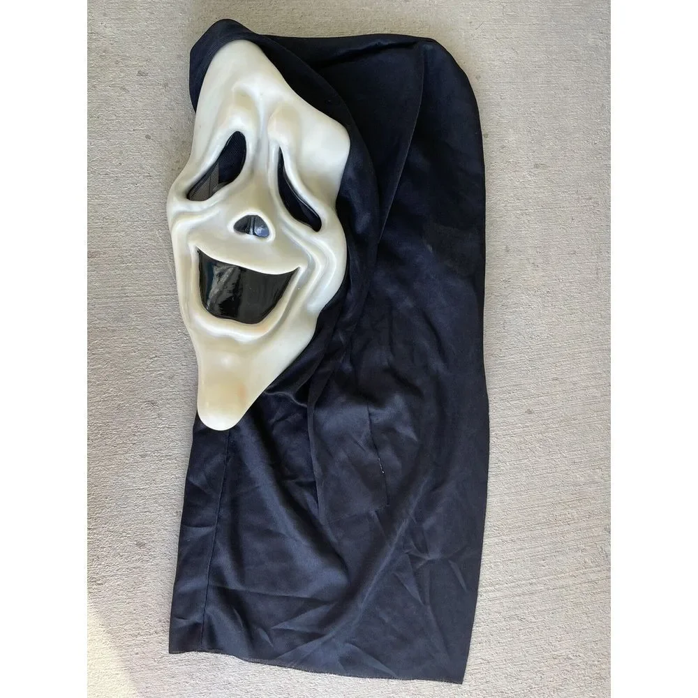 N/A vintage scream