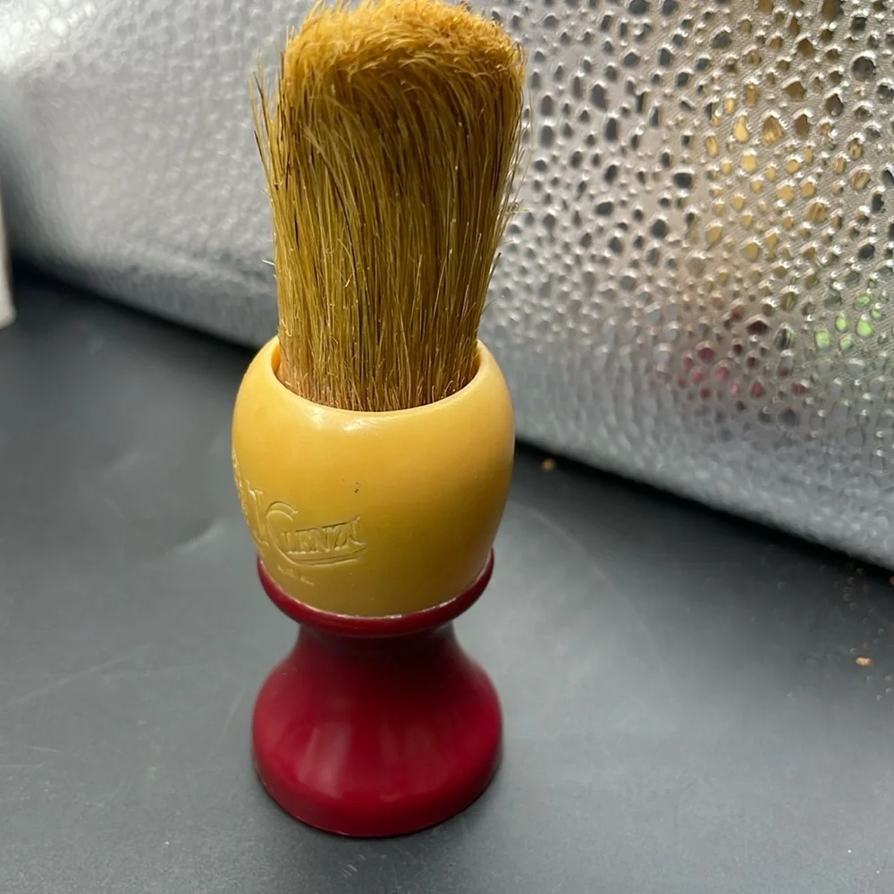 VINTAGE CELLULOID BARBER BRUSH with BADGER BRISTLES