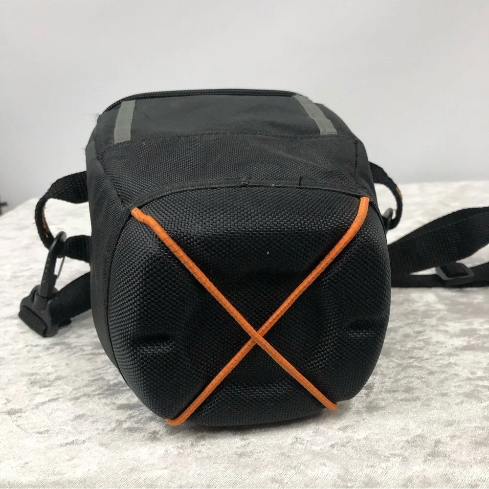 Case logic black camera bag
