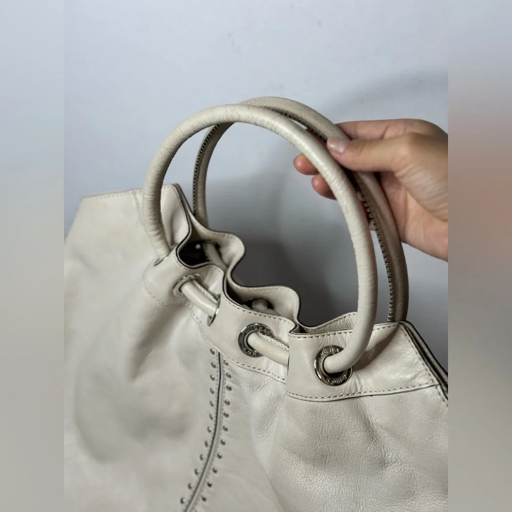 Michael Kors brand 	michael