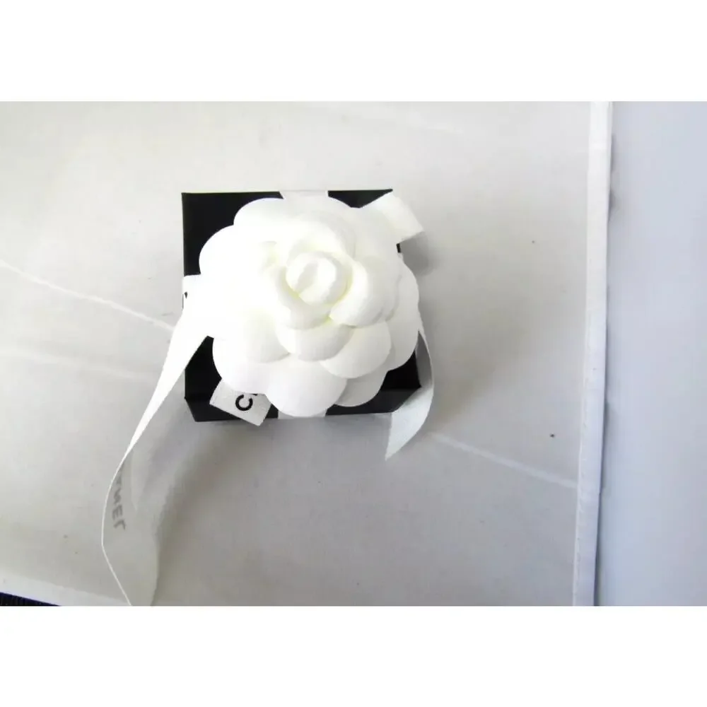 CHANEL 100% authentic