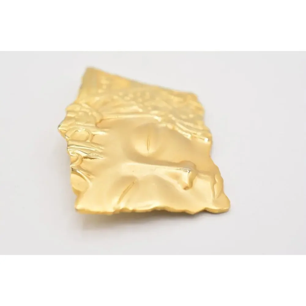 Jonette Jewelry stunning brooch