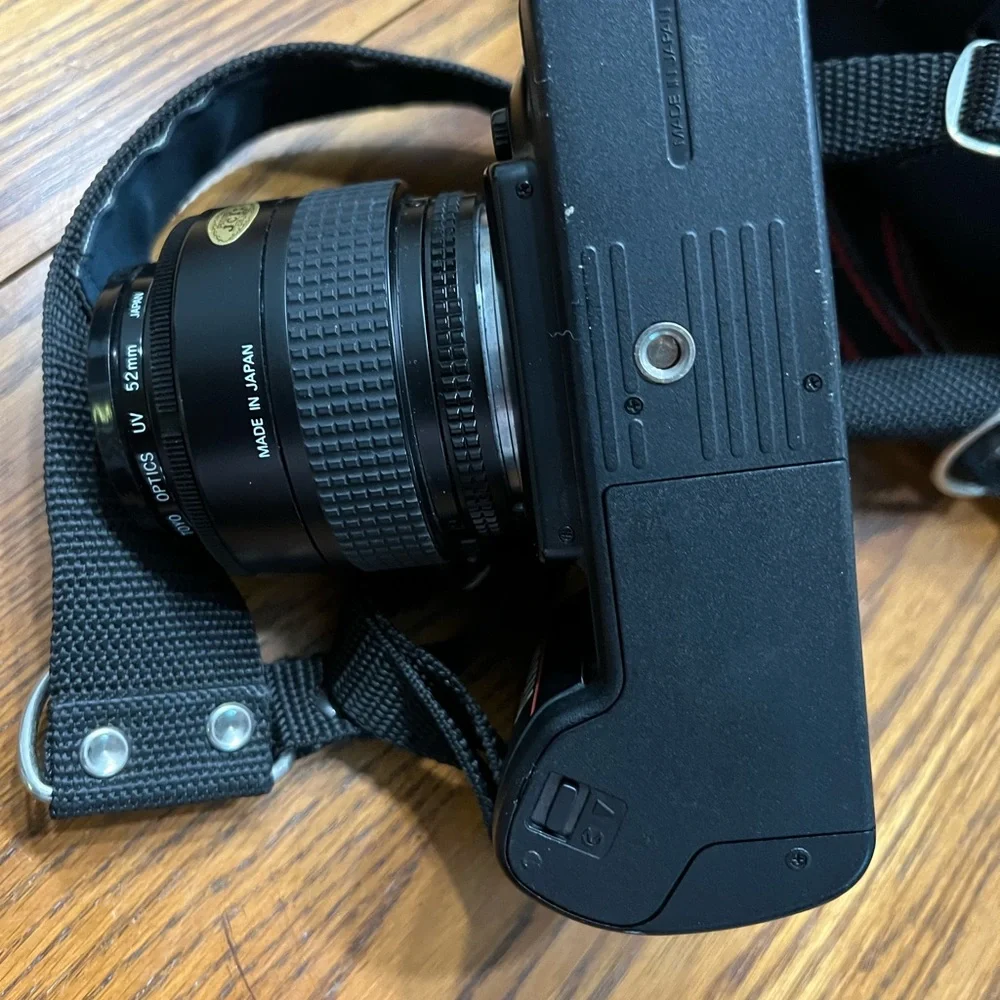 Nikon n4004 camera
