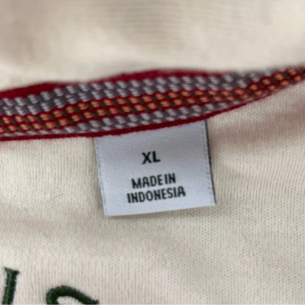 Orvis men’s button