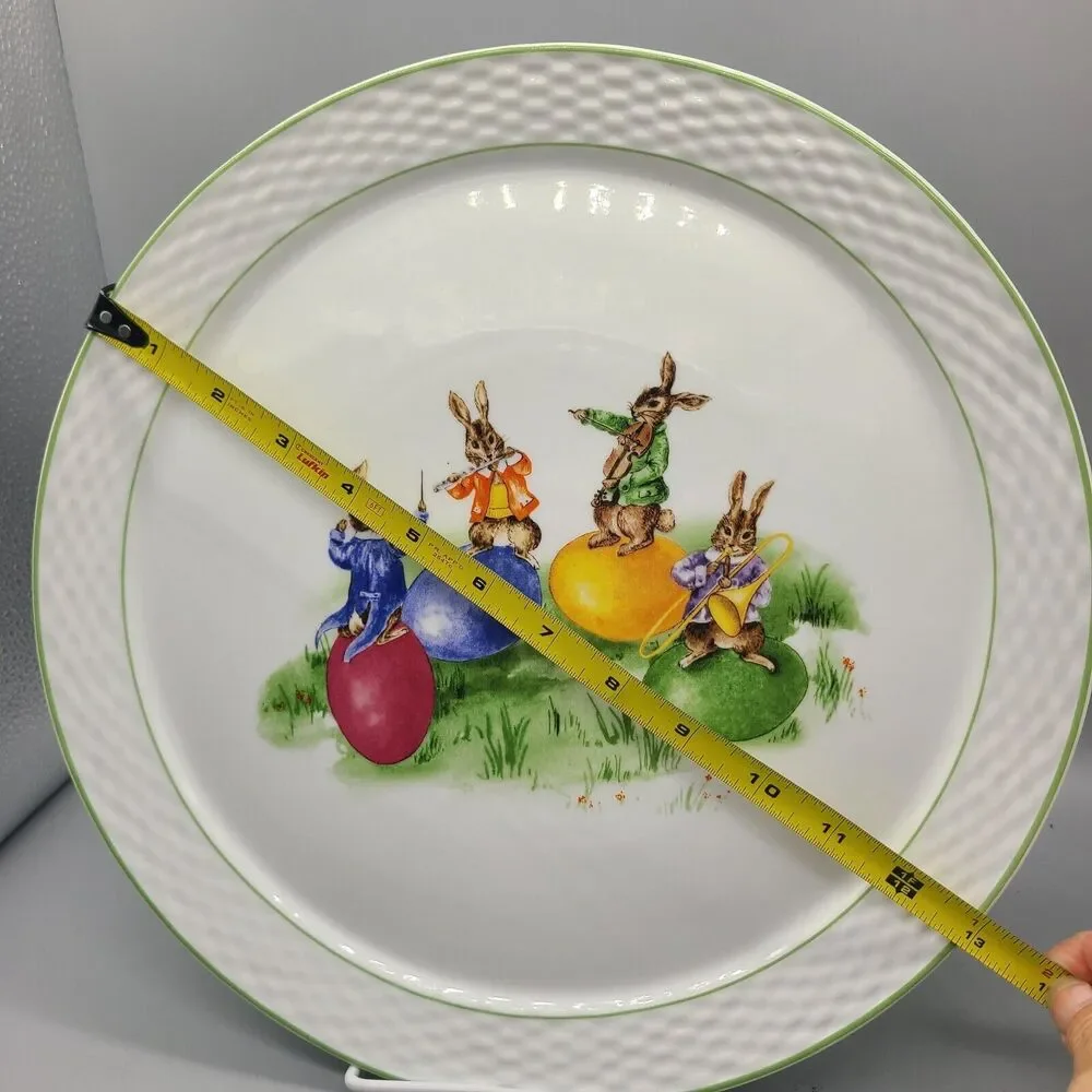 Williams Sonoma design standing item