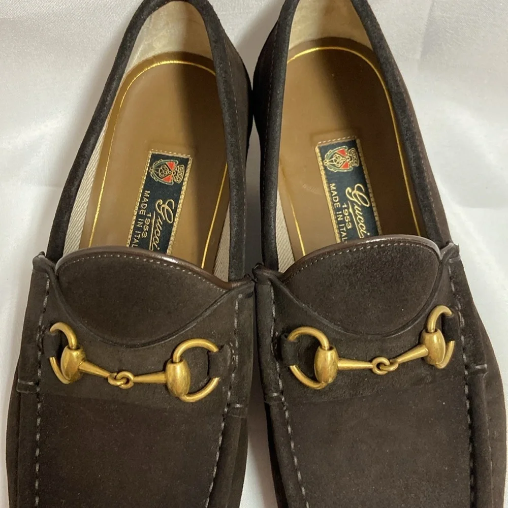 Gucci comes individual