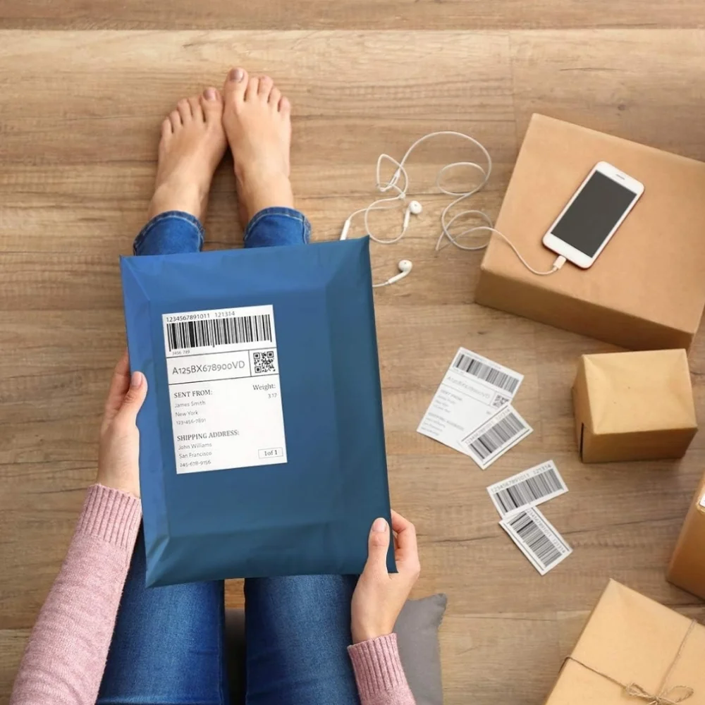 Poly shipping mailers waterproof medium