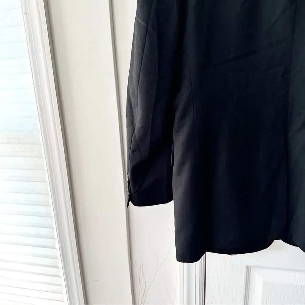 Jos. A. Bank black shoulders by