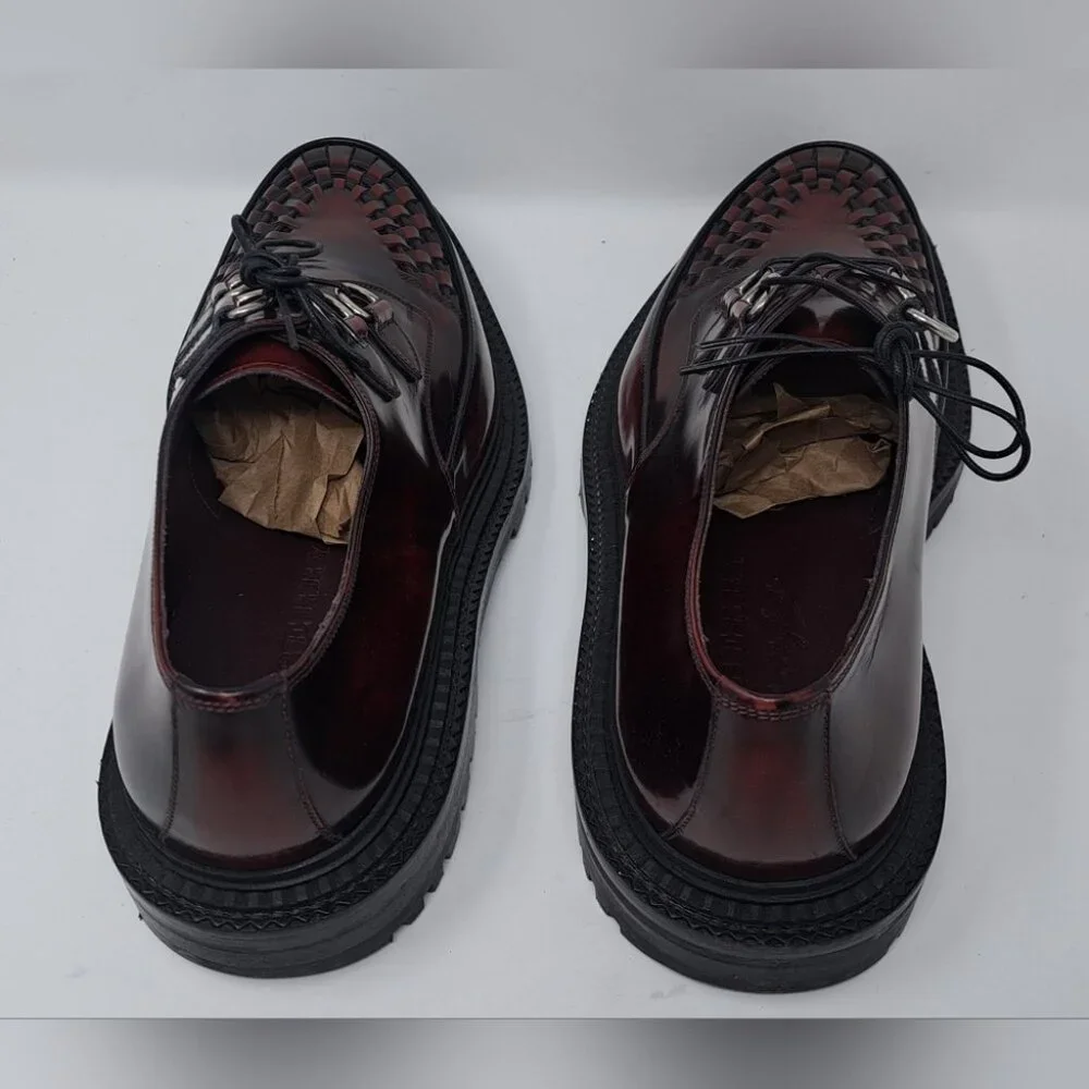Burberry amazing burgundy