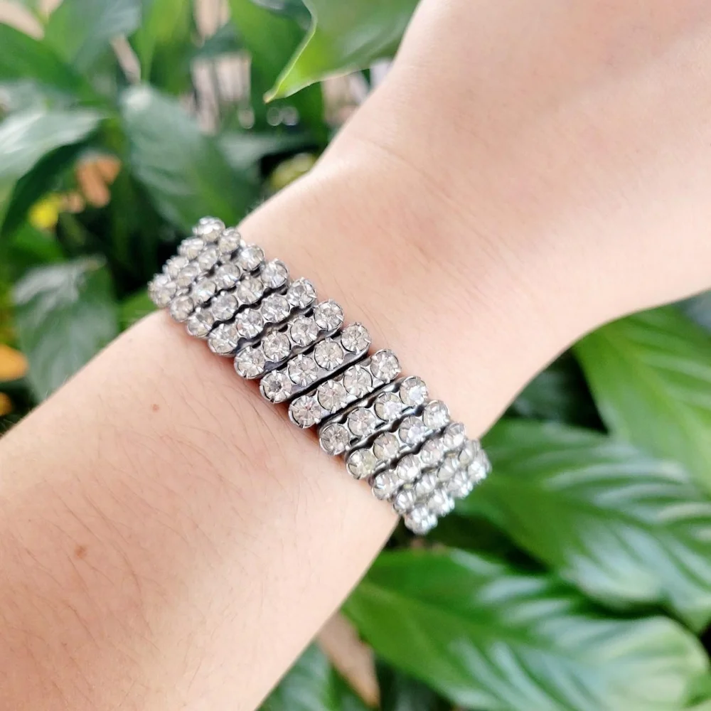 N/A vintage rhinestone