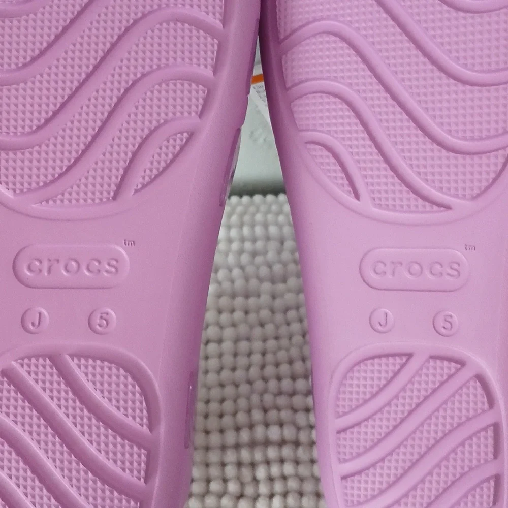 CROCS 🐊crocs isabella