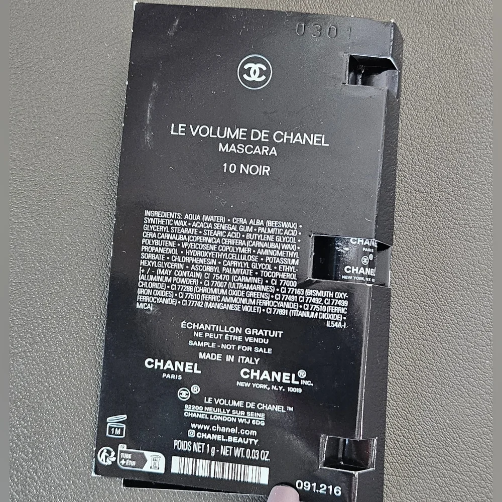 chanel le