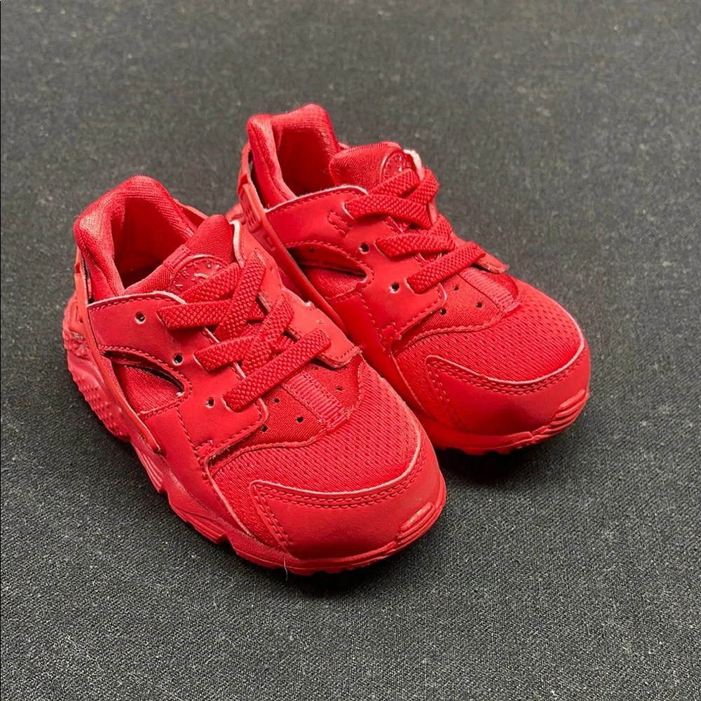 Nike Red Sneakers Chunky Design