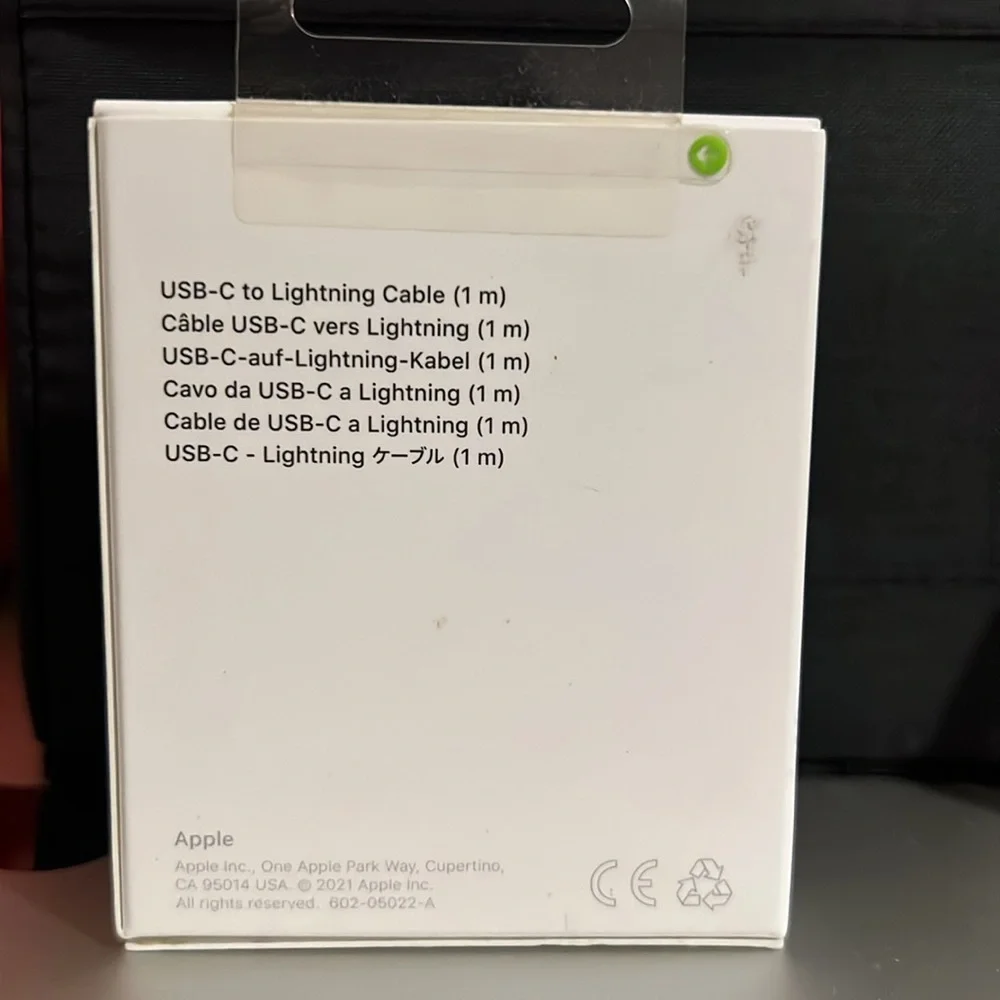 New Apple USB-C to Lightning Cable (1 m)