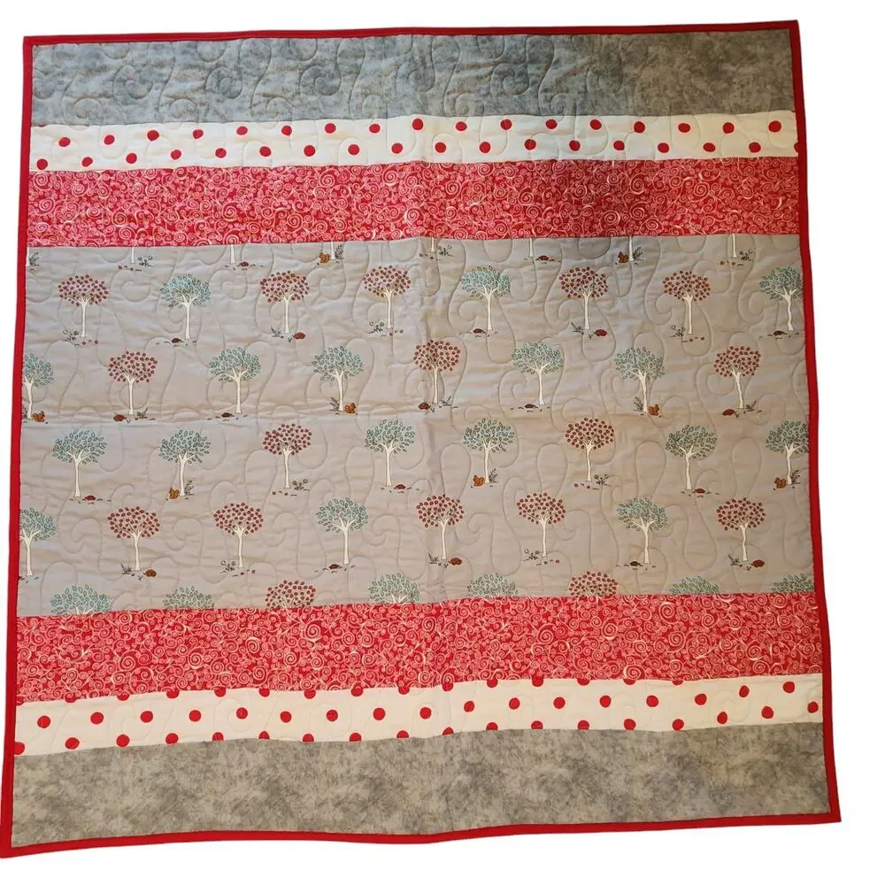 Handmade, New Lap quilt Trees Gray Red Cream 40X40