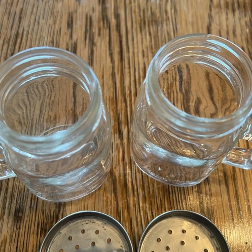 MASON JAR WITH HANDLES SALT AND PEPPER SHAKERS