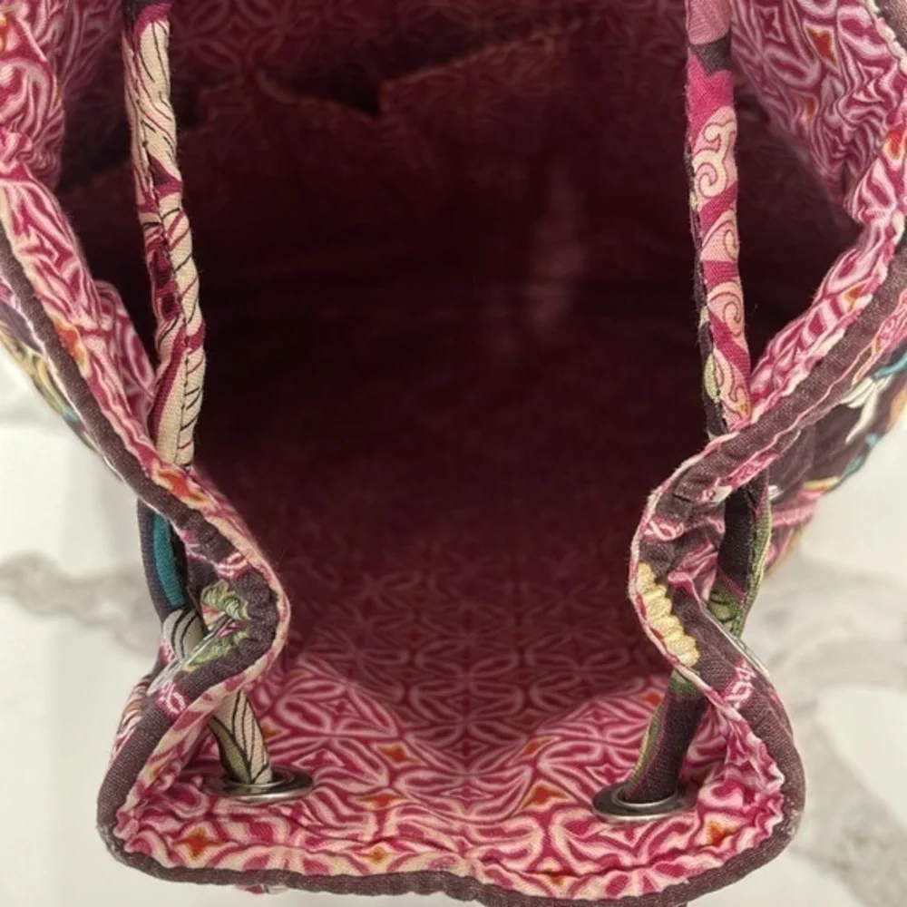 Excellent‎ condition Vers Bradley, Java, Paisley, Brown and pink print