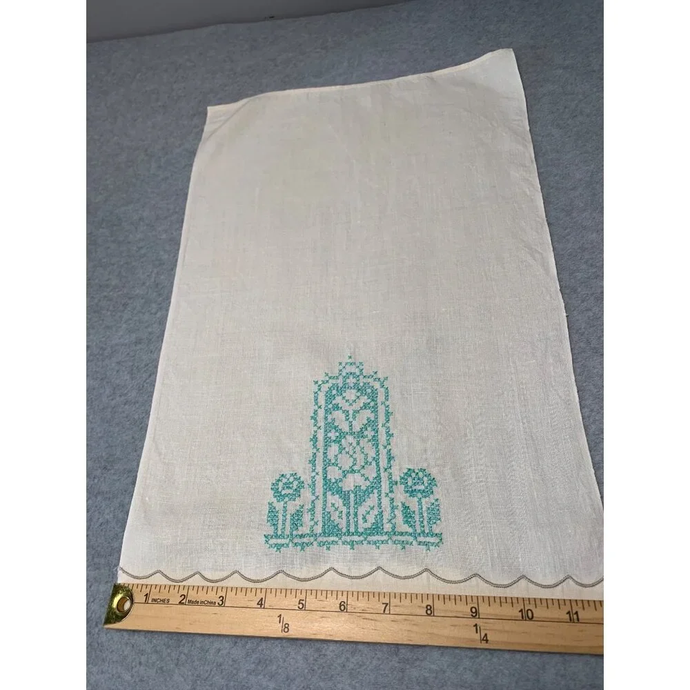N/A crafted delicate
