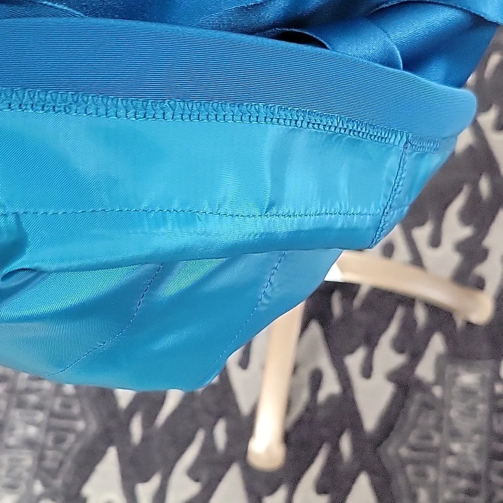 Jones Wear euc teal