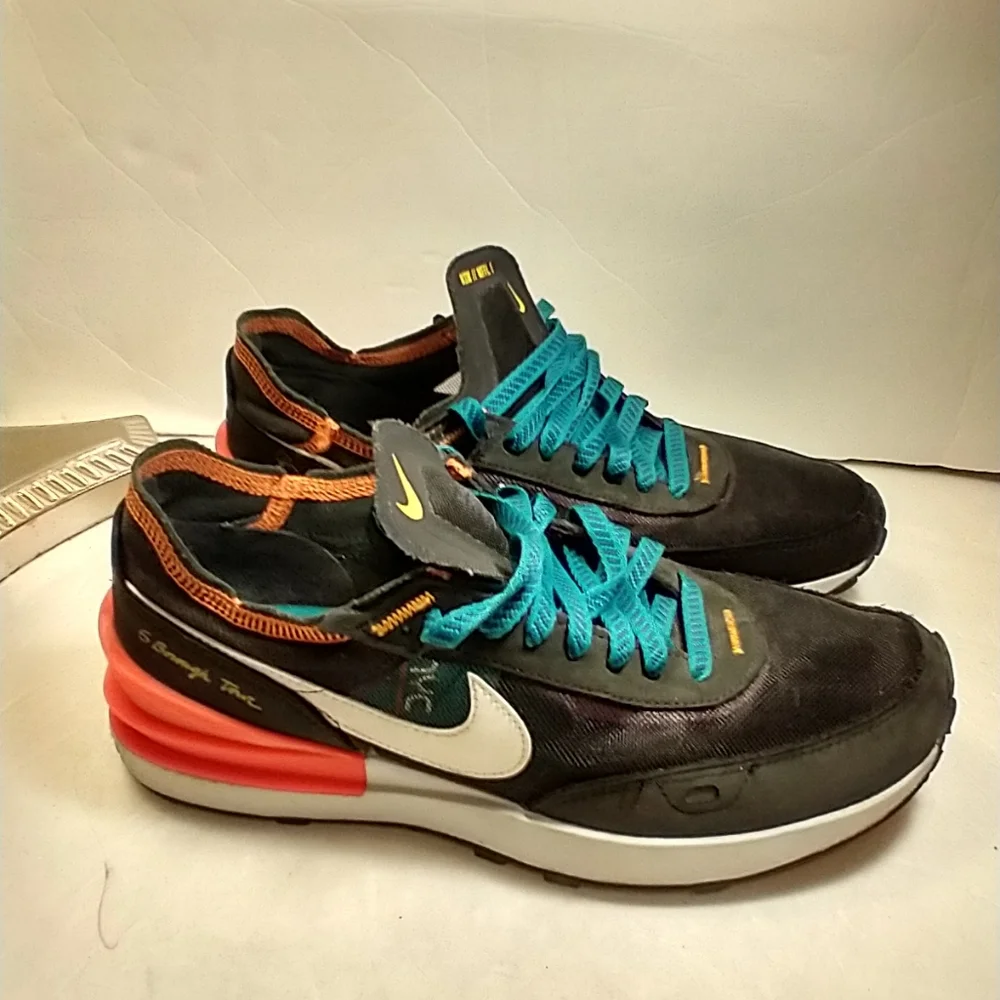 Nike waffle one