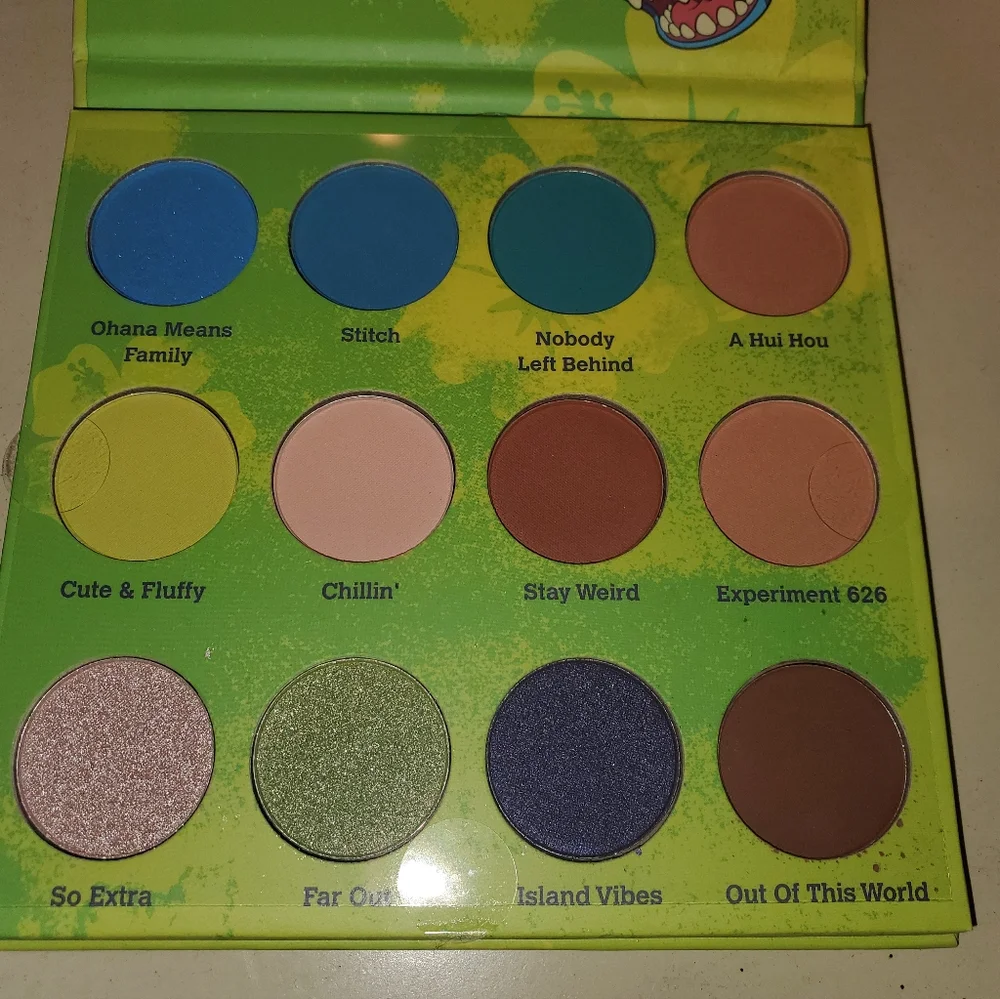New Disney Stitch 12 Color Eyeshadow Mirror Palette