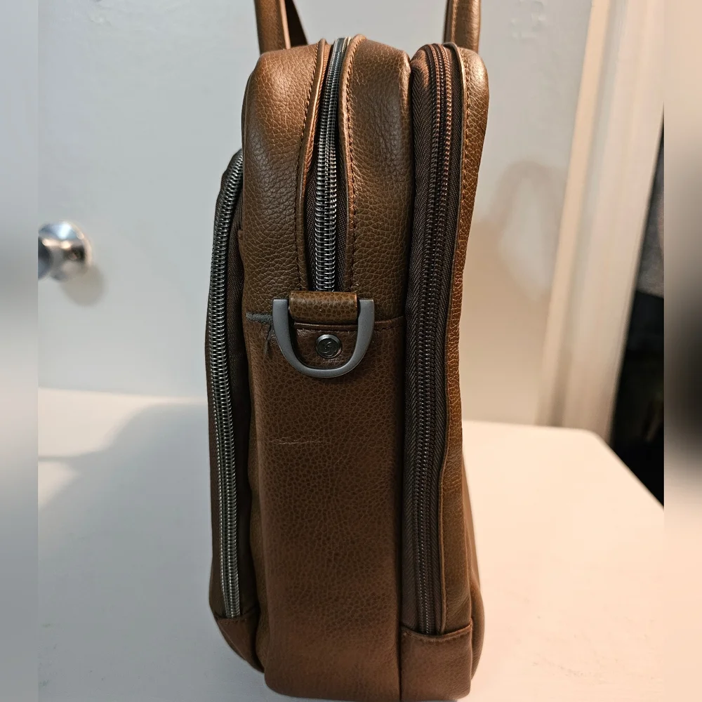 Samsonite stylish durable