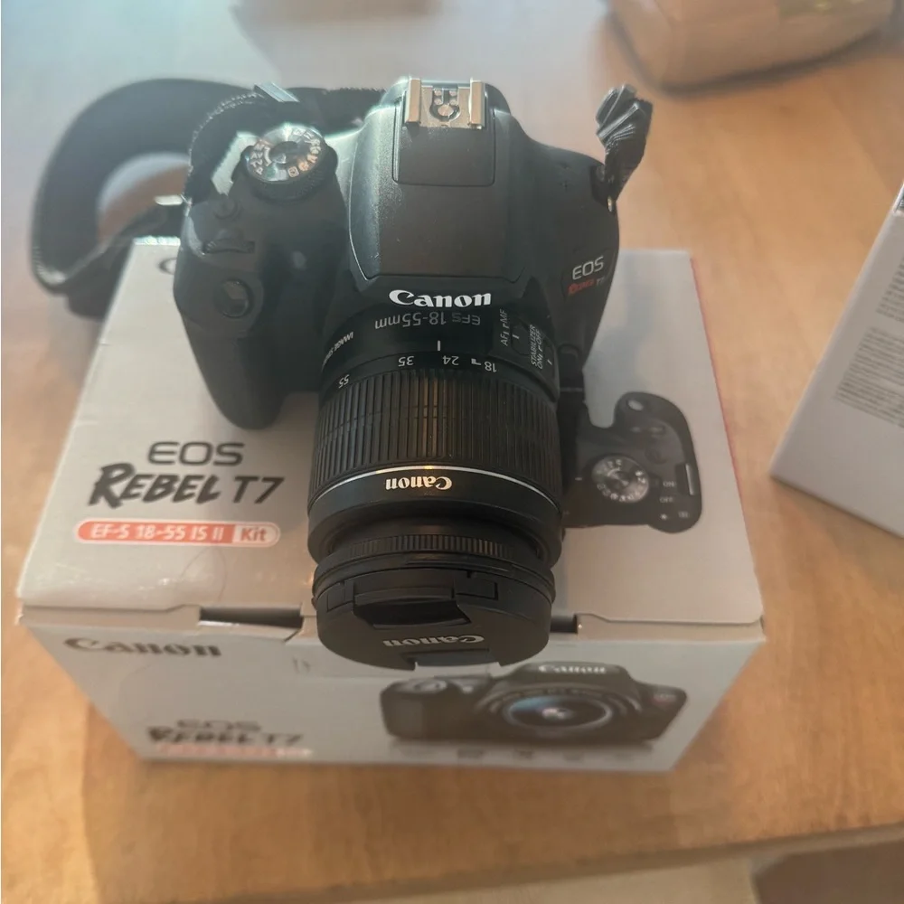 Canon EOS Rebel T7 Black DSLR Camera 1 year old