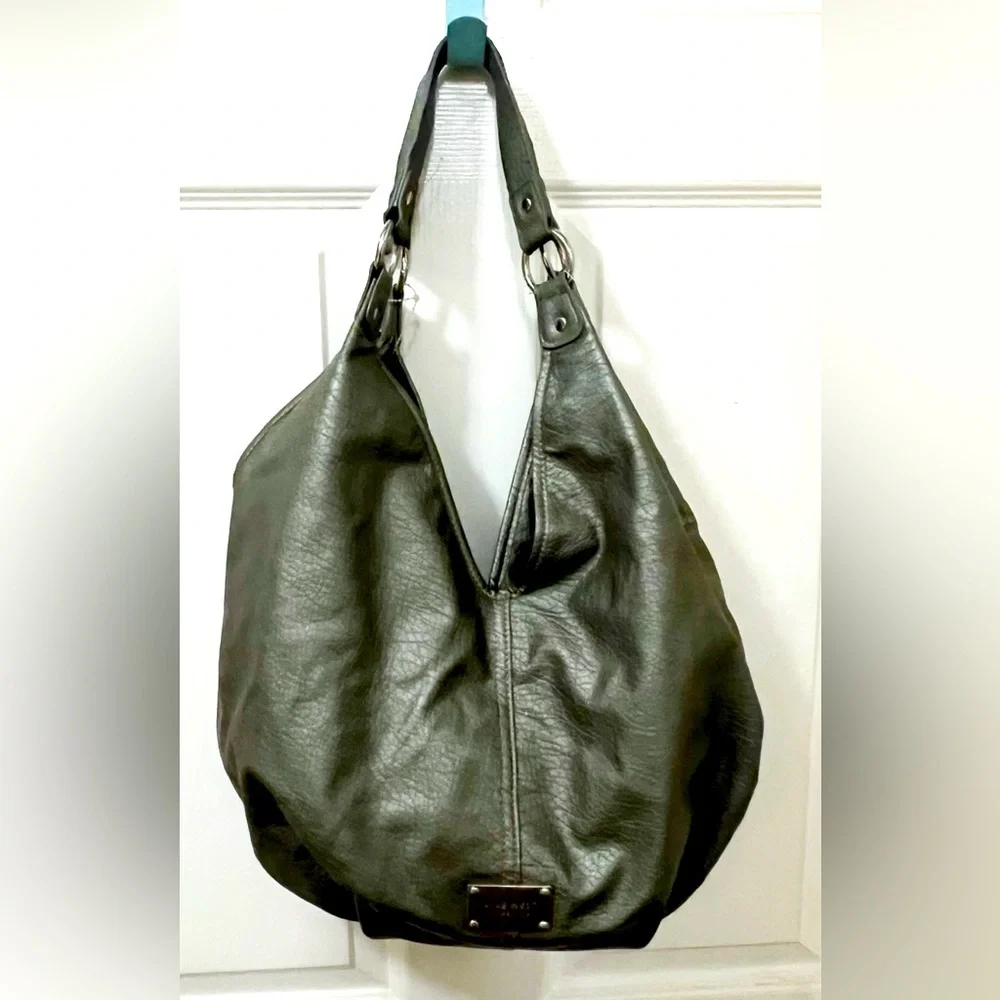 Early 2000s vintage Nine West Metallic Color boho shoulder bag