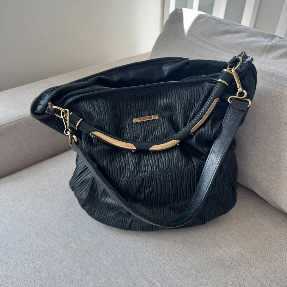 Burberry Prorsum Black Leather Crinkle Texture Large Tote Shoulder Hobo Bag Gold