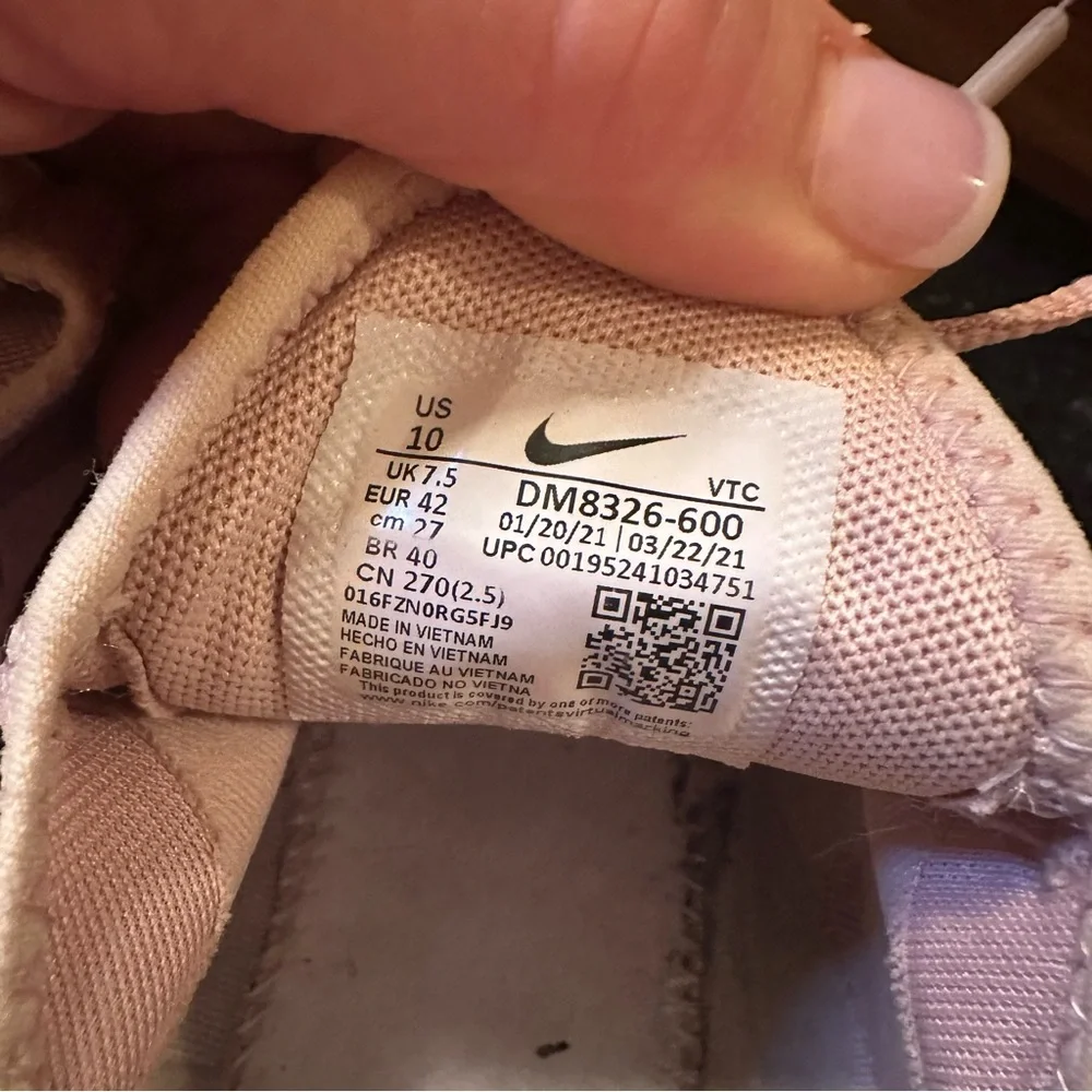 Nike size 10