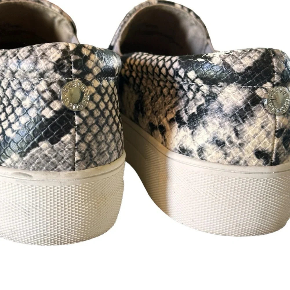 5 for $40 SALE!  Steve Madden Gills Snake Print Slip-On Platform Sneakers sz7