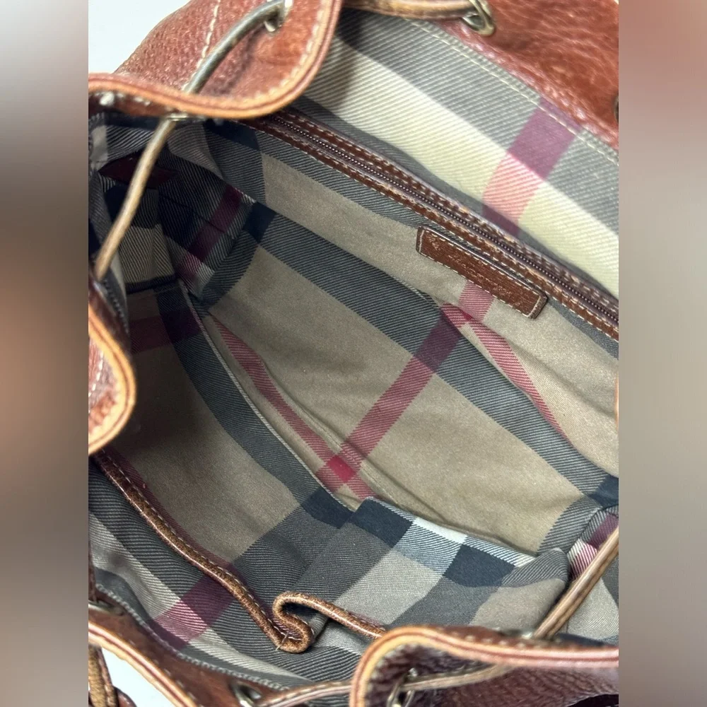 Burberry vintage brown