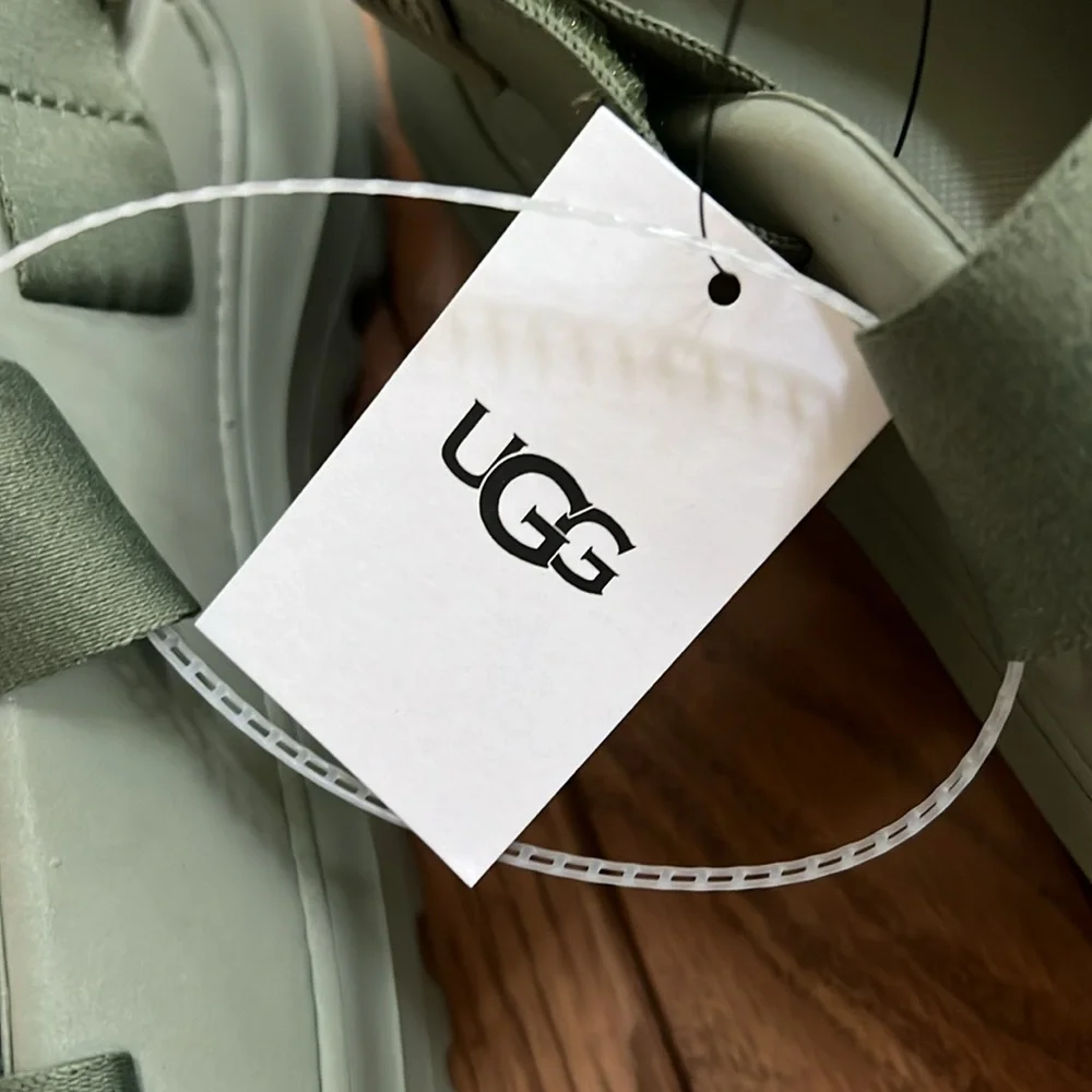 UGG men’s stratus