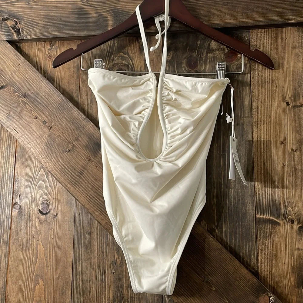 Good American nwt halter