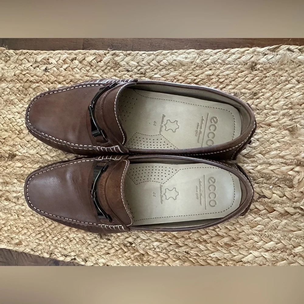 Ecco excellent used