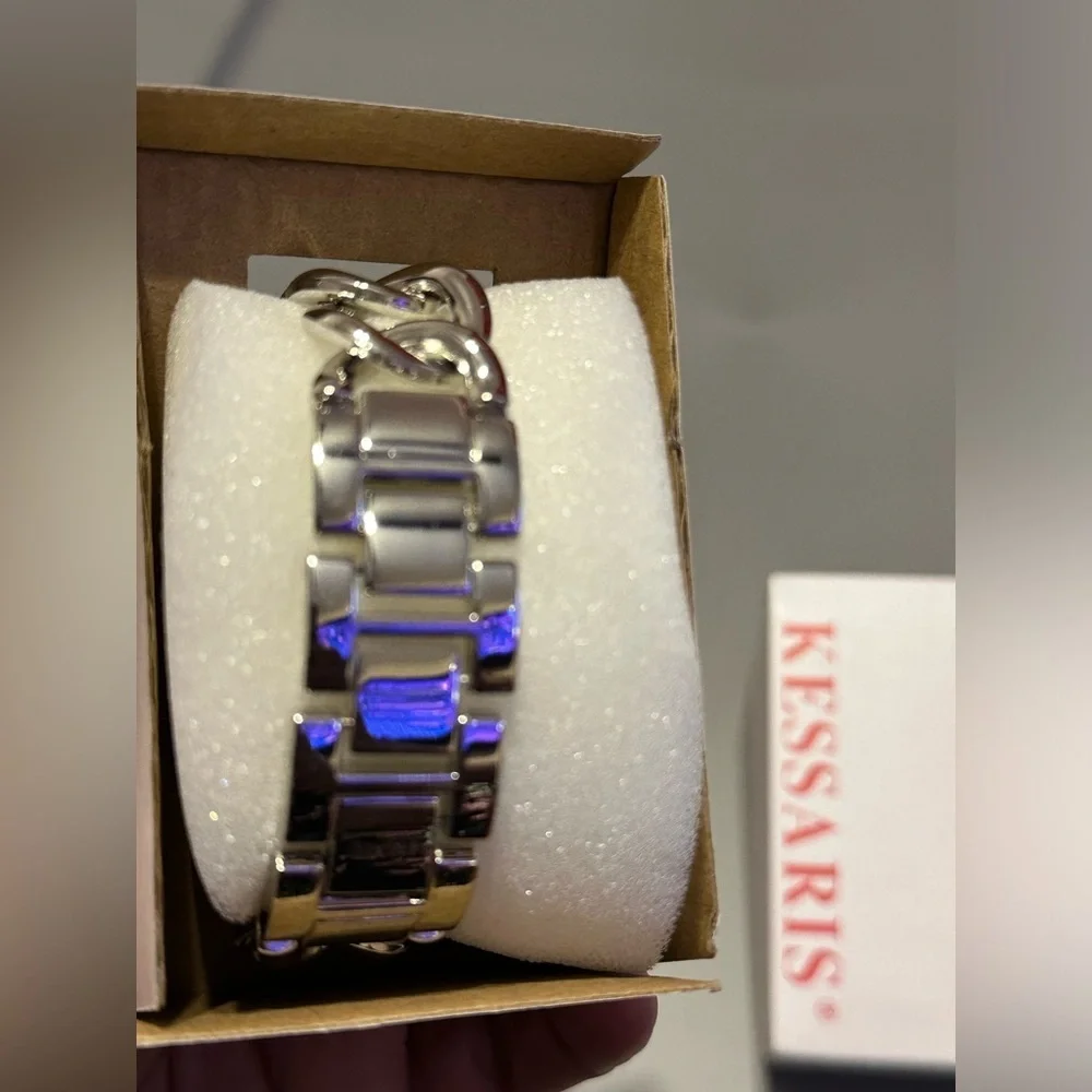 Kessaris rhinestone watch