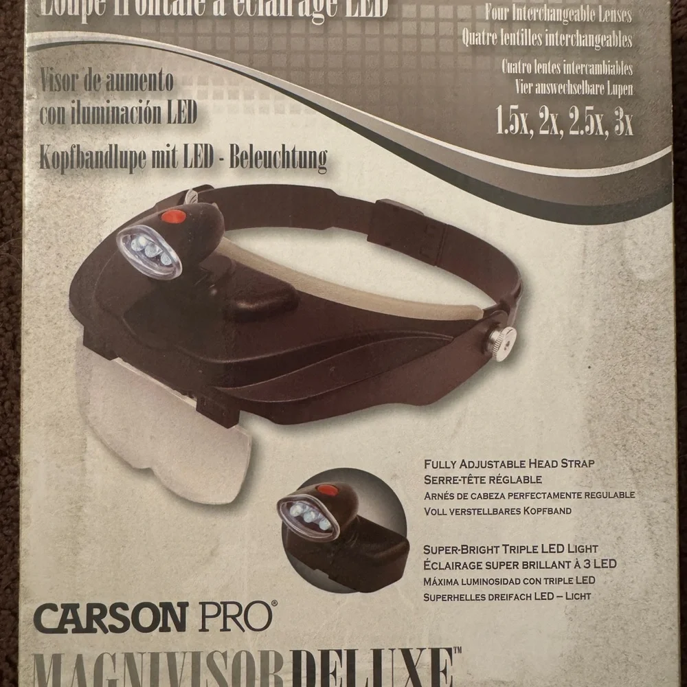 CARSON PRO®MAGNIVISORDELUXE magnifying glasses