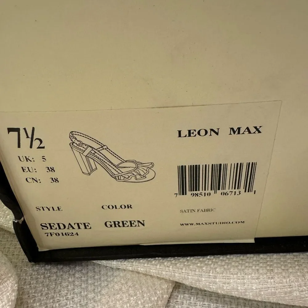 Leon Max new box