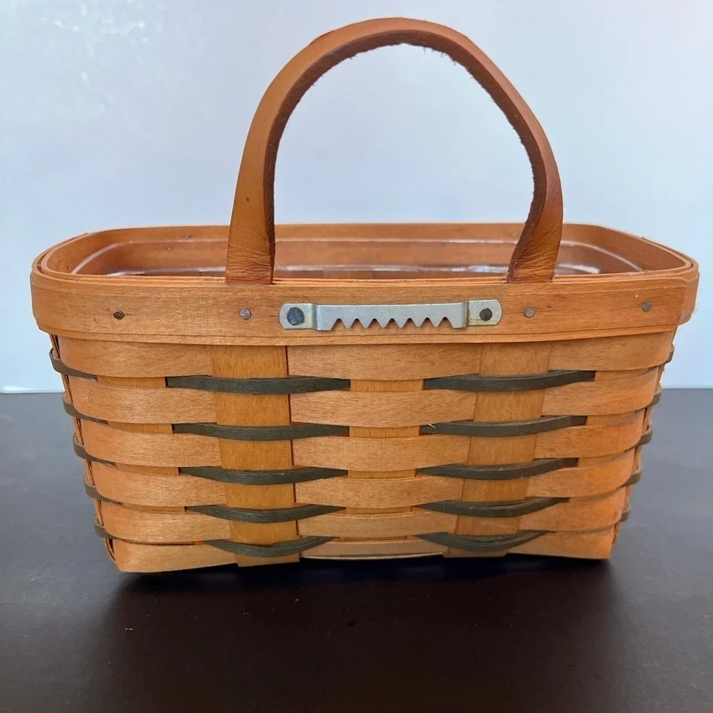 Longaberger basket has