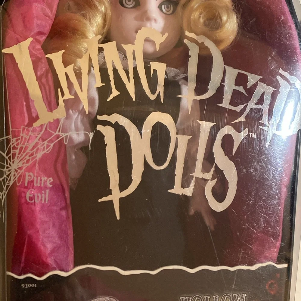 Mezco living dead