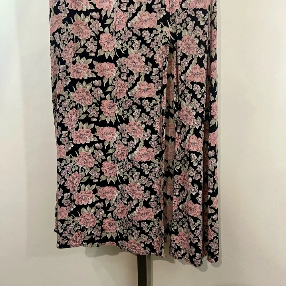 American Eagle Outfitters stretched length