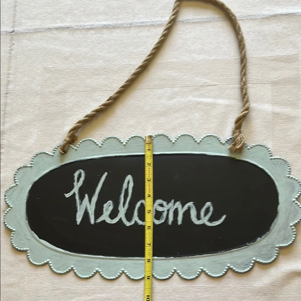 N/A oval welcome