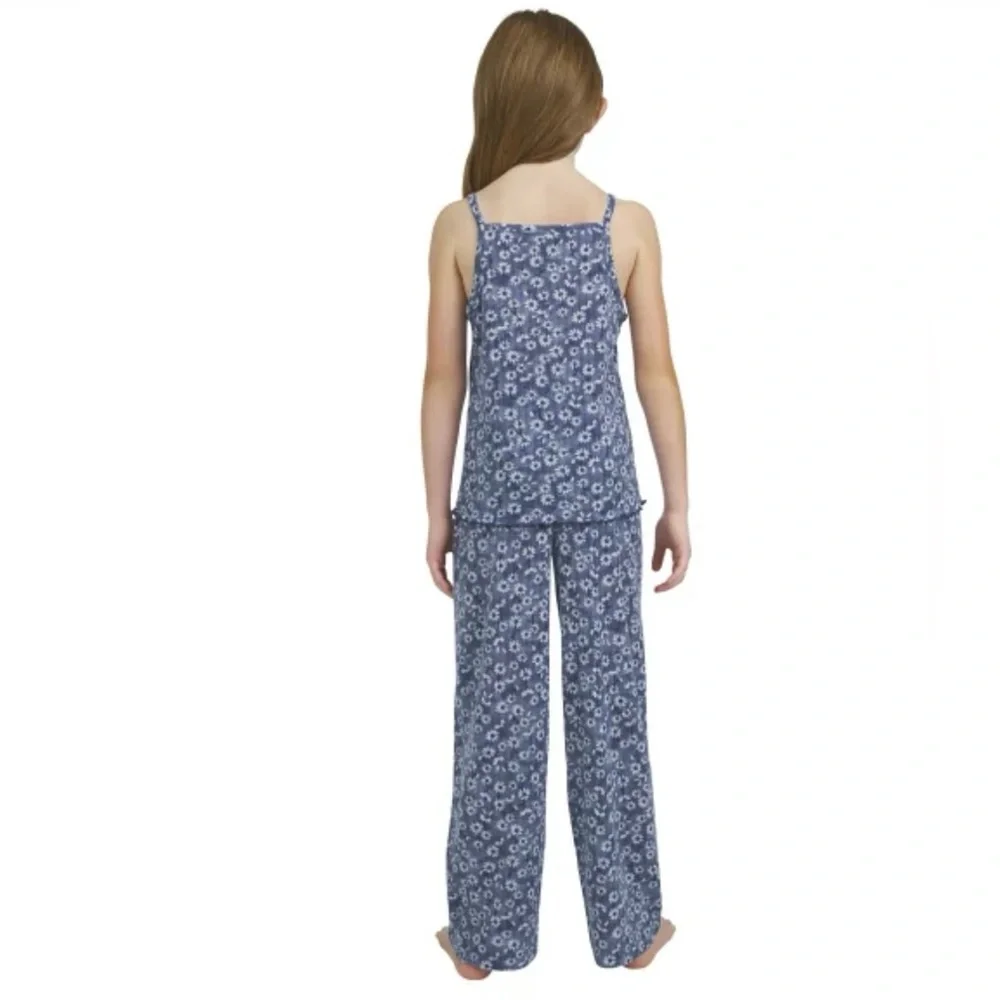 Lands End features elastic