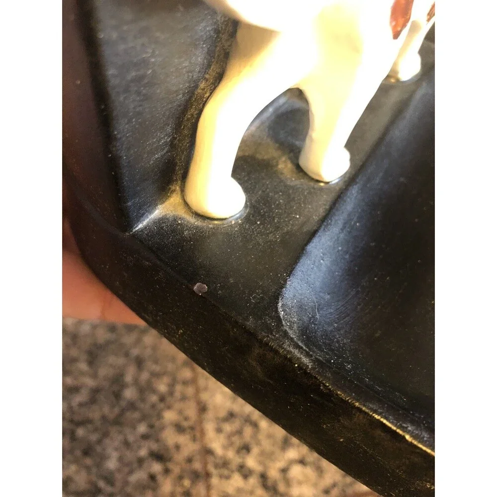 Unbranded vintage ceramic