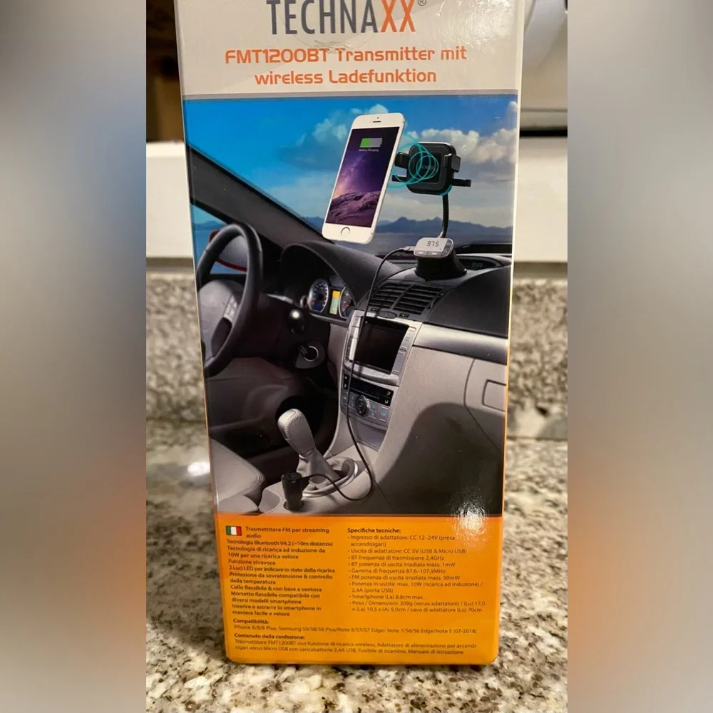 Technaxx FMT1200BT Wireless Charging FM Transmitter
