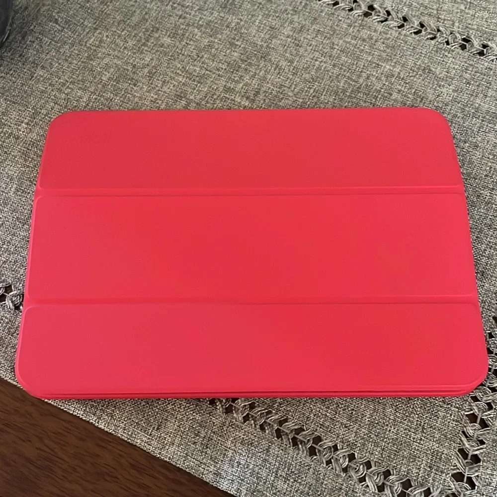 Apple watermelon color