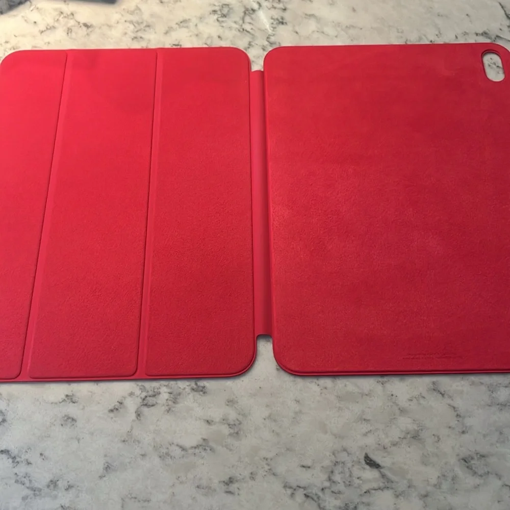 Apple watermelon color