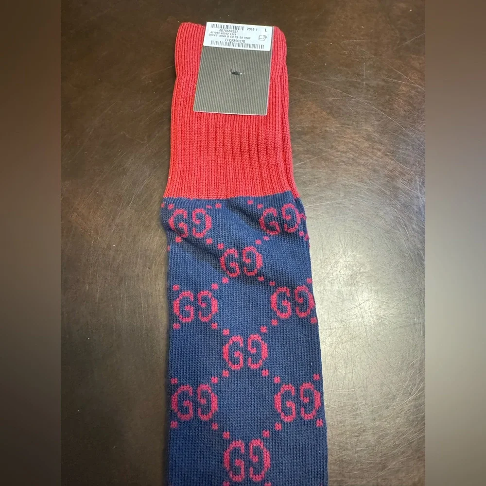 Gucci new authentic