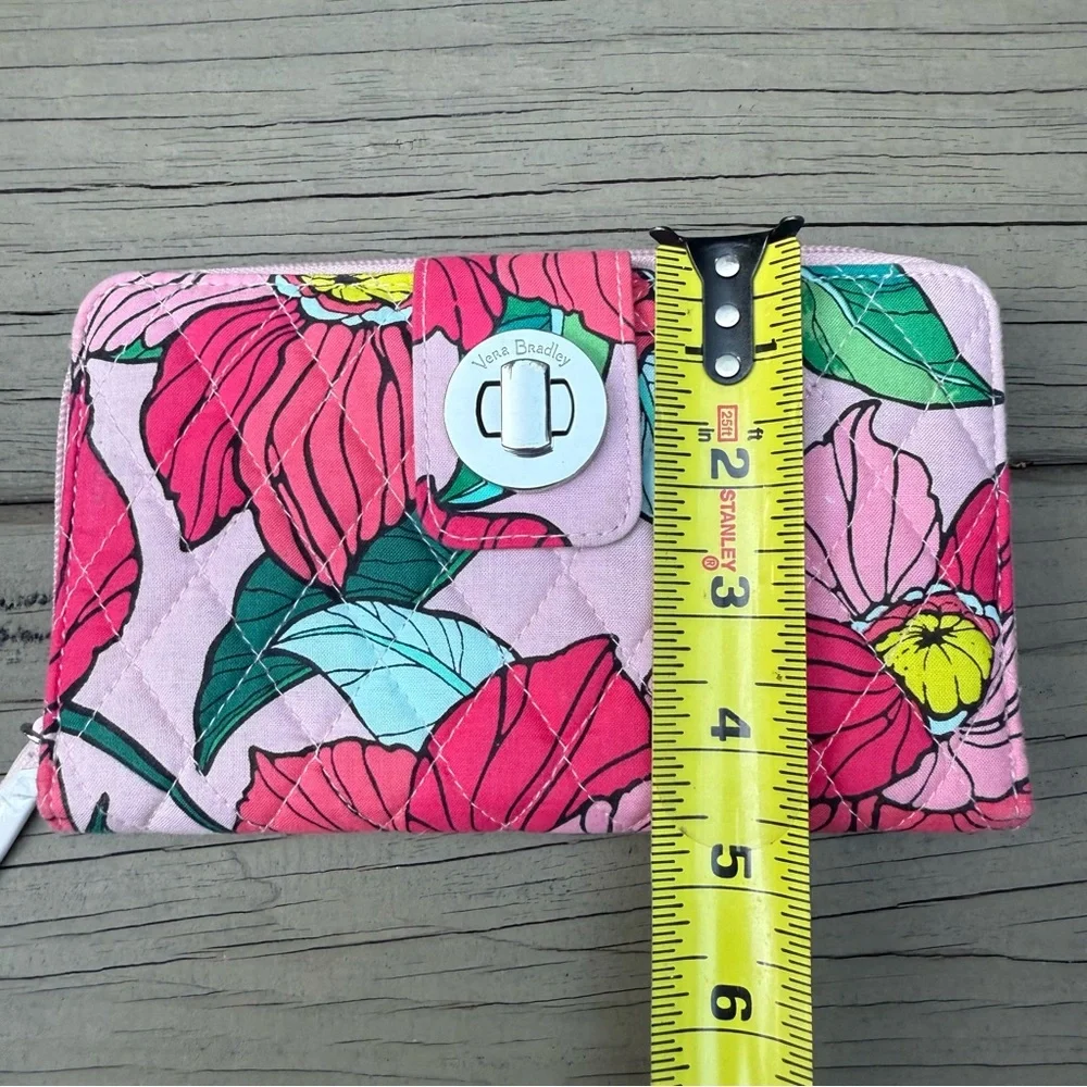 Vera Bradley turnlock wallet