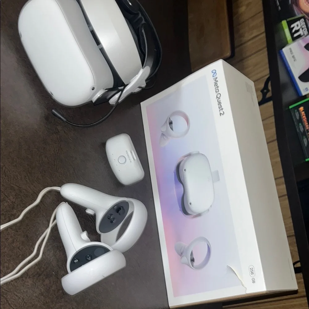 Quest 2 White VR Headset 256GB modded head-strap+ battery block long lasting